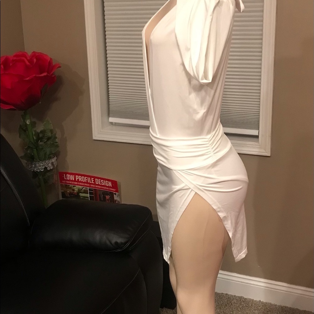 Long sleeve white club wear a dress with slit!  two piece set